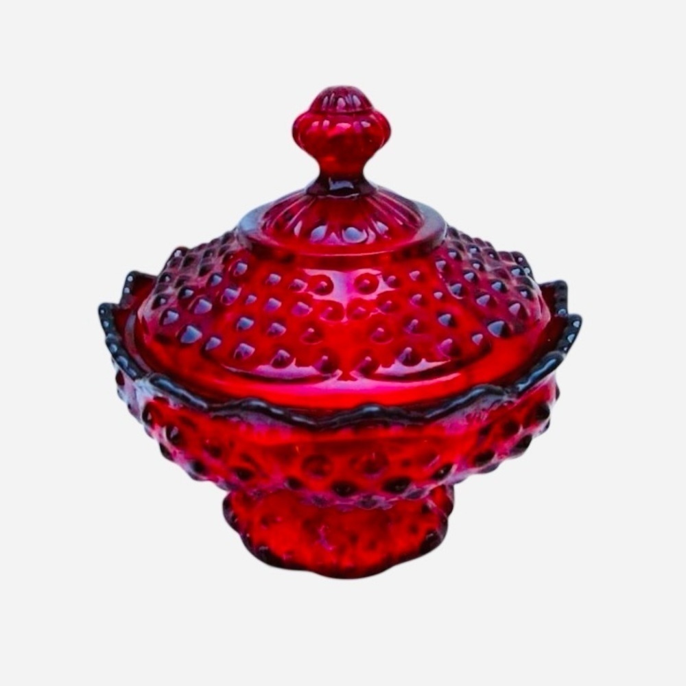 Fenton Cadmium Glow
Hobnail Ruby/Amberina
Lidded Candy Dish Scalloped
Edge 6.5" - Picture 12 of 13